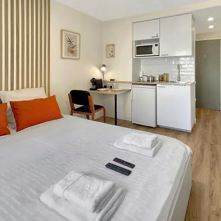 Appartement Le Petit Melun Extérieur photo